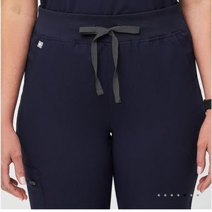 FIGS High Waisted Zamora™ Jogger Scrub Pants
